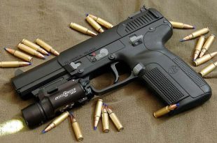تعبیر خواب سلاح و اسلحه گرم - تیراندازی با اسلحه در خواب چه تعبیری دارد ؟