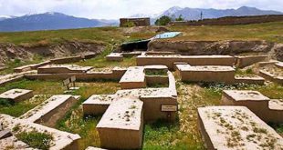 آشنایی با تپه هگمتانه شهر تابستانی هخامنشیان - آثار باستانی کشف شده در هگمتانه