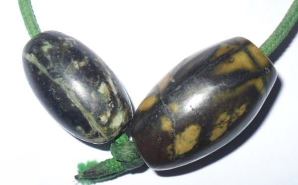 سنگ پادزهر در گنج و دفینه یابی – کاربرد و استفاده از سنگ پادزهر باستانی
