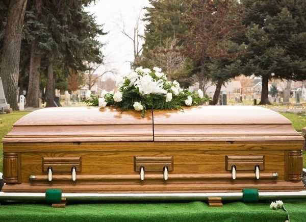 تعبیر خواب خاکسپاری و تدفین – خاکسپاری و دفن مرده در خواب چه تعبیری دارد