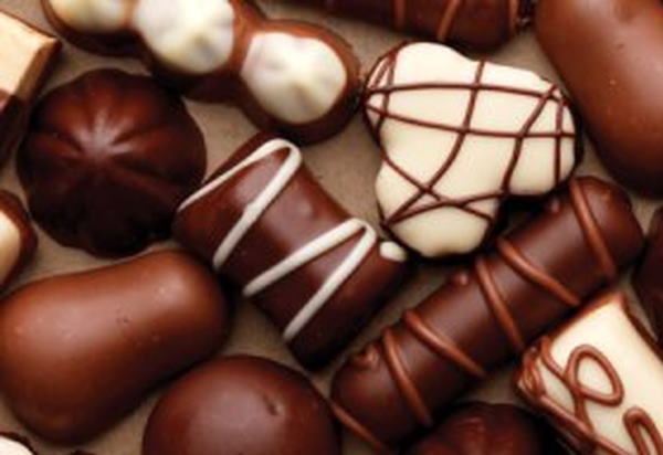 تعبیر خواب شکلات و خوردن شکلات – تعبیر شکلات گرفتن از دیگران در خواب