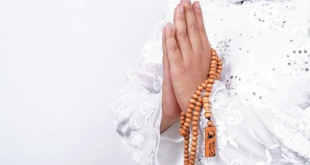 خواص و اثرات ذکر یافتاح و روش خواندن نماز کن فیکون